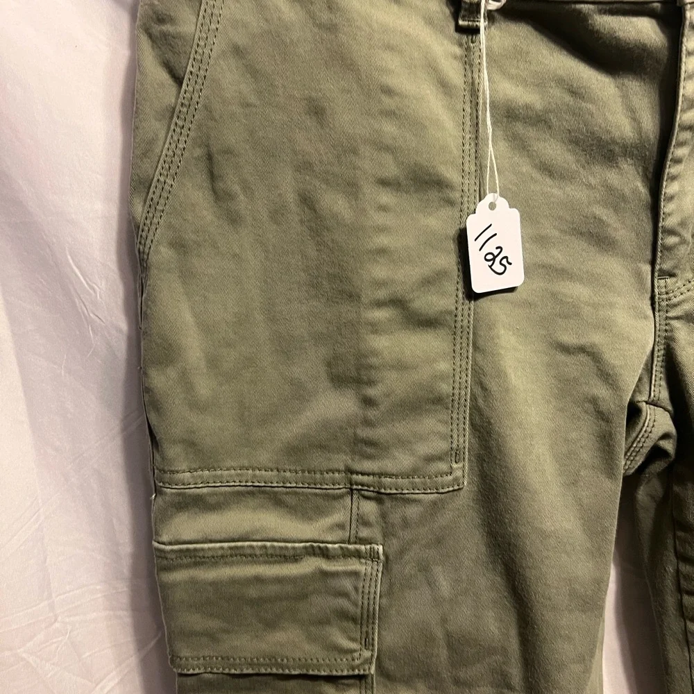 EUC White House Black Market denim jeans. Size 12. - Picture 4 of 14